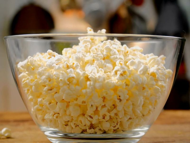 providna činija puna kokica