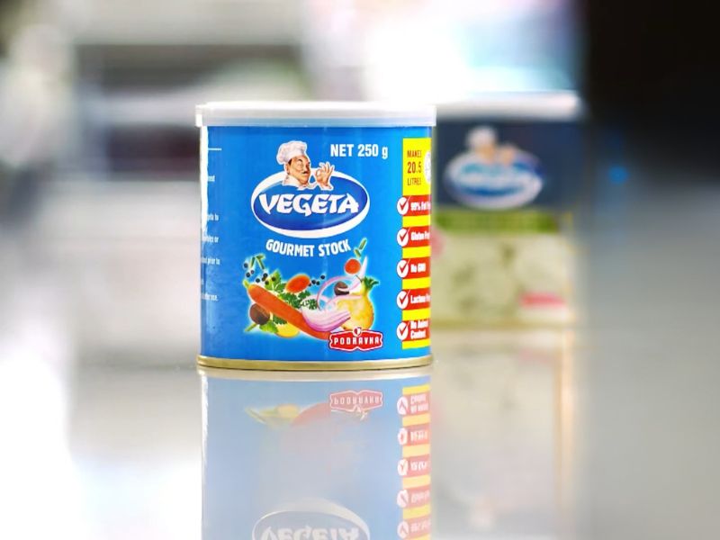 prikaz vegeta na radnom stolu u kuhinji